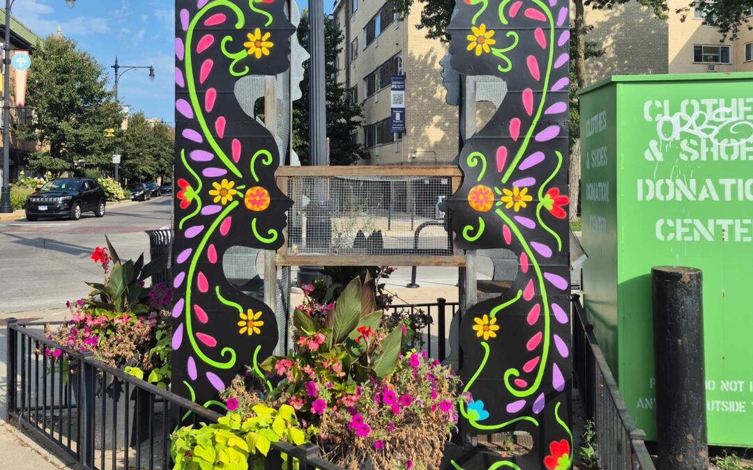 Howard St. “H” Sign